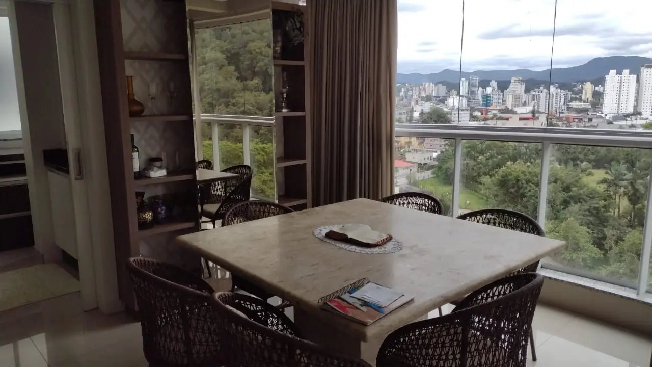 ee47dc8b-36de-4991-8f70-49bcaf5496e2