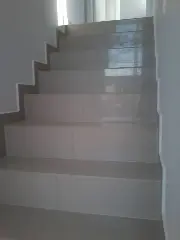 LE7.jpg